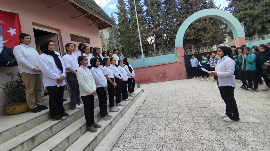 Okulumuzda 18 Mart Çanakkale Zaferini ve Şehitlerini Anma Programı Yapıldı